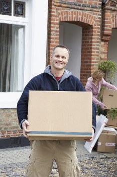 Man and van moving service in Covent Garden with careful loading