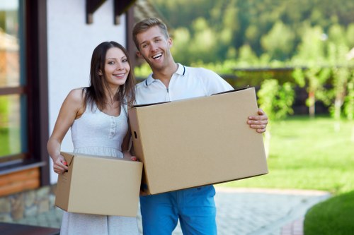 Flexible Covent Garden man and van service for central London moves