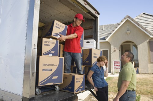 Risk assessment and careful handling during a move